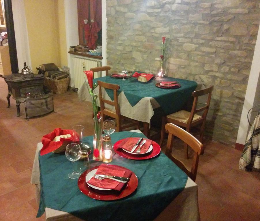 Il Grappolo In Langa Villa Monastero Bormida Exteriör bild